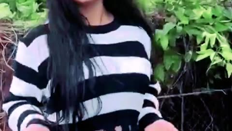 Badal Garja Bijuli | Viral Girl