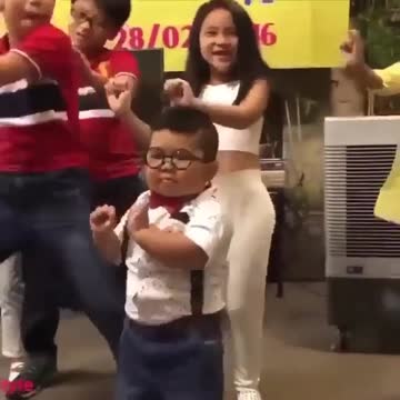 t. Feet are used to move towards