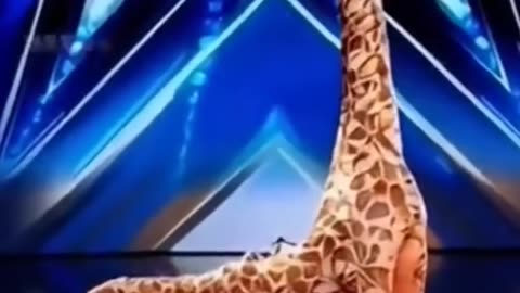 America's Got Talent Giraffe Magic - Duo Schumacher#AGT#americagottalent#magic