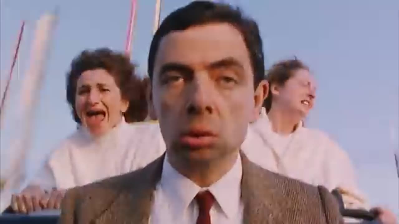 Dive Mr bean |funny clip| Mr bean officials