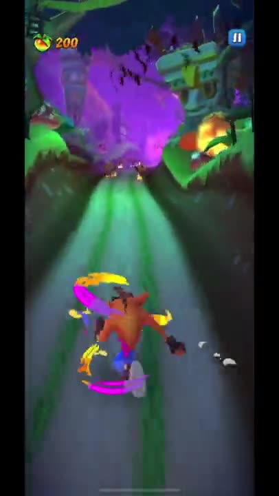 Inferno Grumbler Battle Run Gameplay - Crash Bandicoot: On The Run!