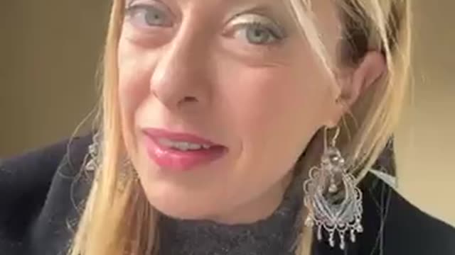 republica infanga Giorgia Meloni inventando falsità