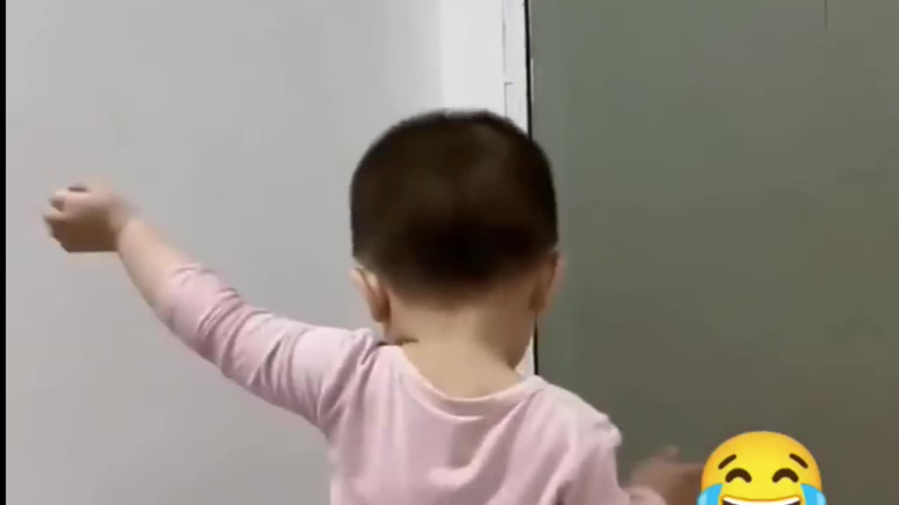 Funny moves🤣🤣🤣🤣 @04