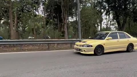 Proton Wira Aeroback modified