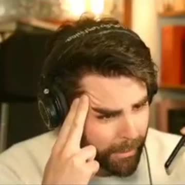 Los políticos y las élites nunca cumplen las normas restrictivas que nos imponen a nosotros.