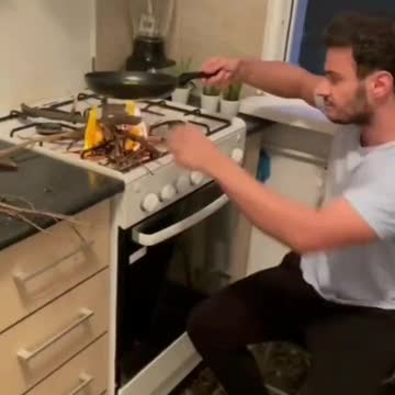 Mario Draghi's Energy Crisis Forces Italians to Return to the Stone Age