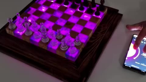 Floating Chess of Wood and Epoxy Resin with LED