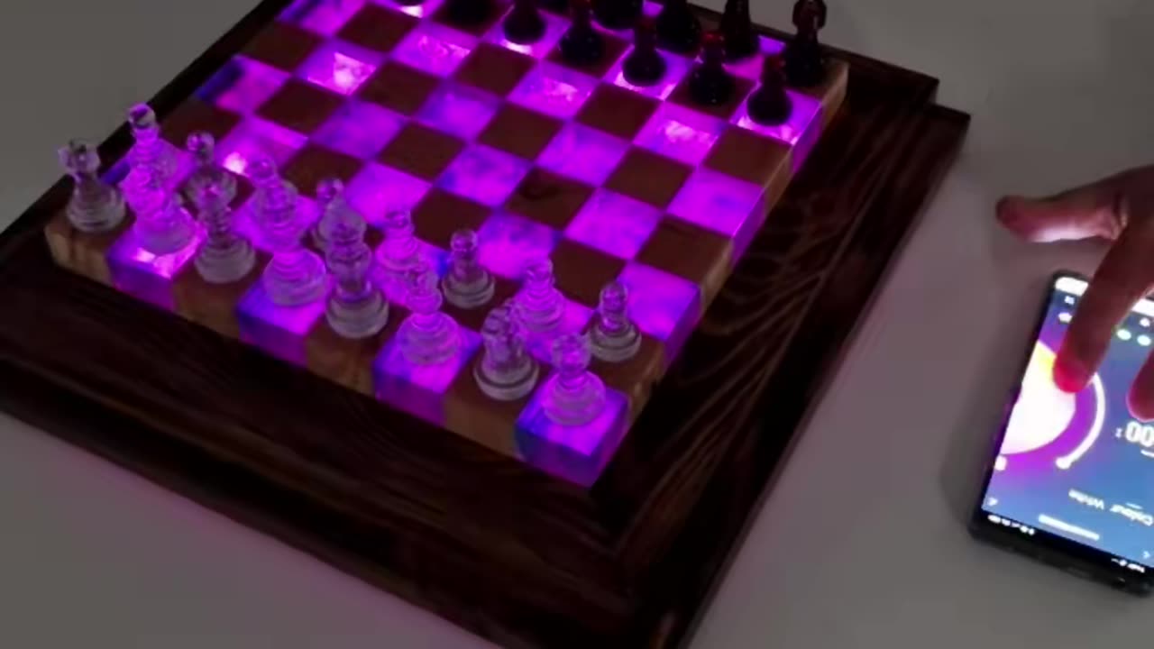 Floating Chess of Wood and Epoxy Resin with LED