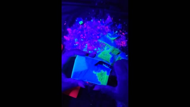 ASMR UV Light Soap Cutting, Soap Roses & Bowl's With Starch& Clay Cracking