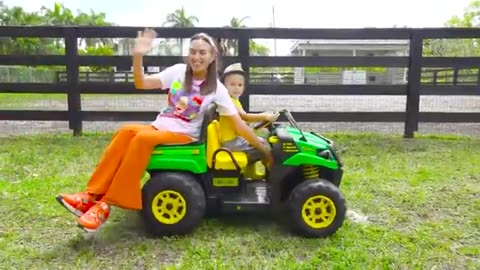 Chris_and_mom_@learn_how_to_harvest_fruits_and#_vegetables_and_$feeding_the_animals_at_the_farm_@#$