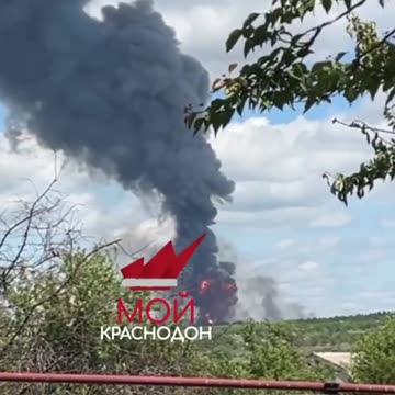 Footage of a Russian ammunition depot getting hit in Sorokyne, Luhansk Oblast