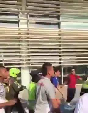 Videos registraron gresca entre jugadores e hinchas del Unión Magdalena