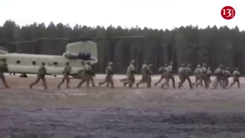 Ambushed Russian soldier tried to escape by getting off the military equipment