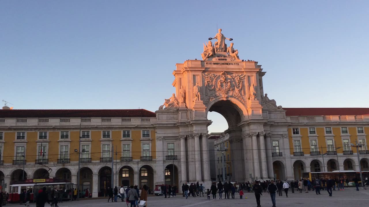 Arco da Rua Augusta (Lisbon, Portugal) 2