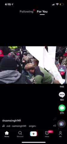 Police helping Antifa at Capital building?