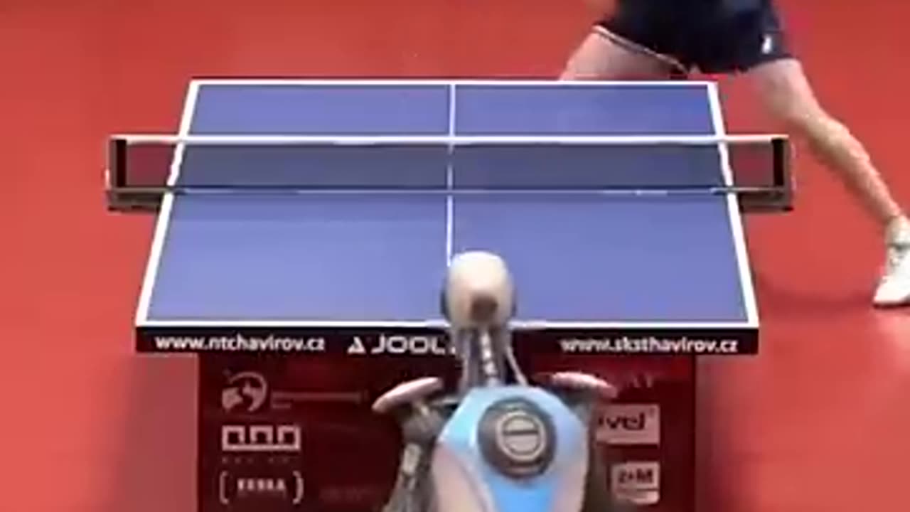 AI robot playing ping pong