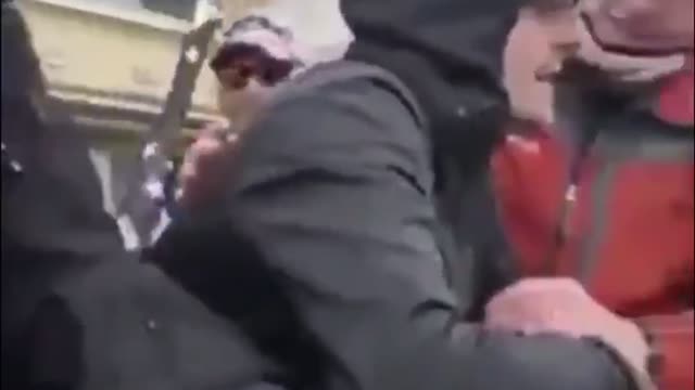 Smashing the Windows of Capitol Hill pt2