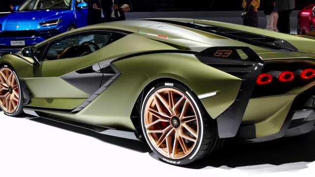 TOP 10 EXPENSIVE Dream Cars in the World