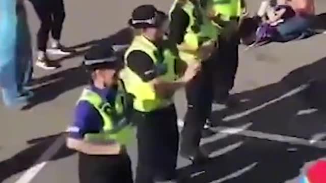 Michelle Dewberry Tells Police Officers Doing the Macarena to ‘Pack It in and Do Your Job!'