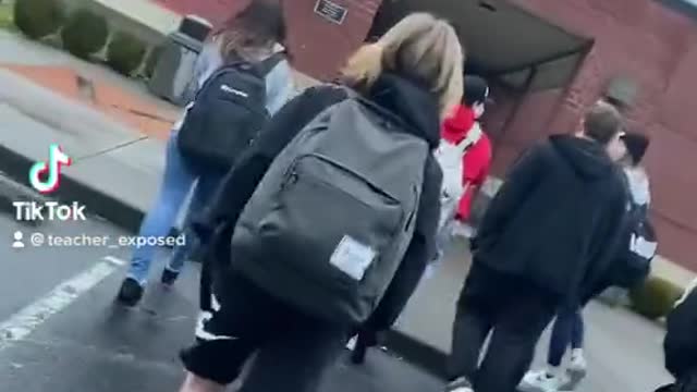 ~100 Students at Washougal High refuse to wear masks, kicked out of school