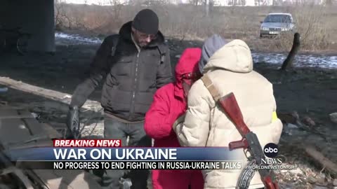 Russian tanks, armored vehicles ambushed outside Kyiv