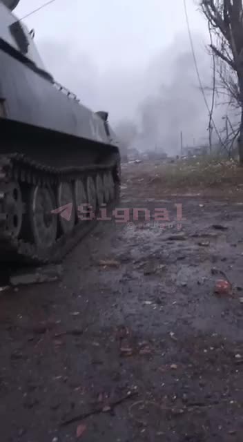 Ukraine War - Self-propelled gun 2S1 "Gvozdika