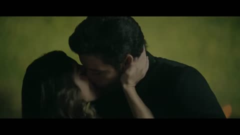 Burning Betrayal Netflix | Babi & Marco Kiss | Love Scene | O Lado Bom de Ser Traída