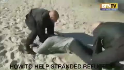 Frenchmen Demonstrate How To Help Stranded Refugees