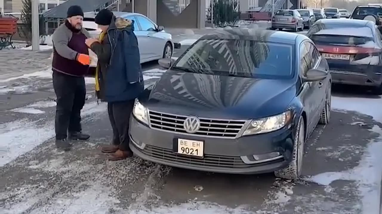 He was warming his hand when he did this! 😱