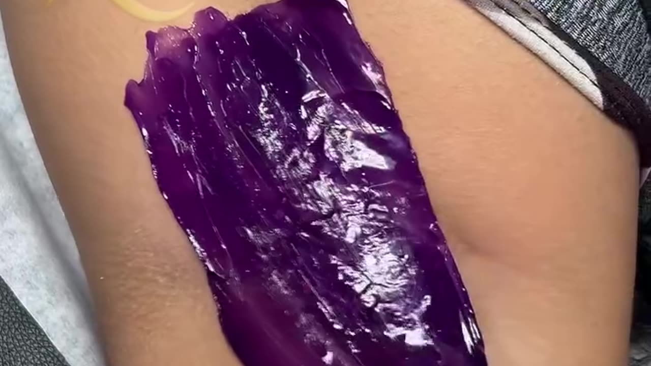 Underarm Waxing with Sexy Smooth Purple Seduction Hard Wax by @waxingqueenadventures | Fast Results!