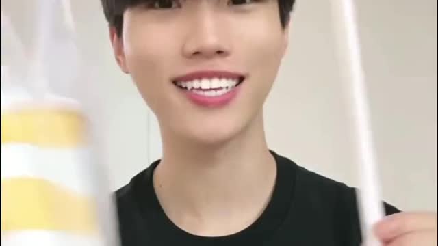 WonJeong...........Ohh........Mama.........🤣🤣🤣🤣