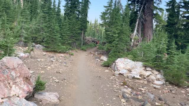 Central Oregon - Three Sisters Wilderness - Finding your Alpine Bliss