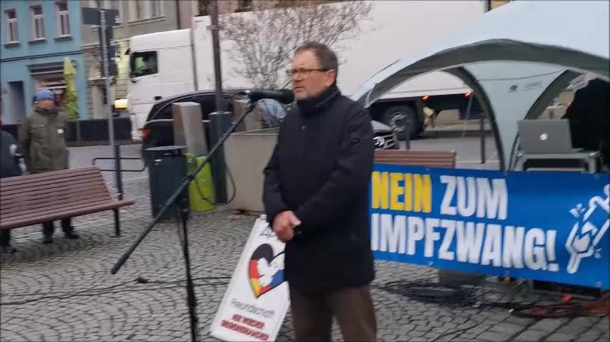 LUTZ GERSTENBERGER - KAMENZ, Markt, 08 04 2022, Kundgebung für Frieden, Freiheit...