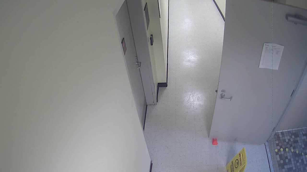 8802VZN06Elevator_2021-01-06_08h40min02s667ms.mp4