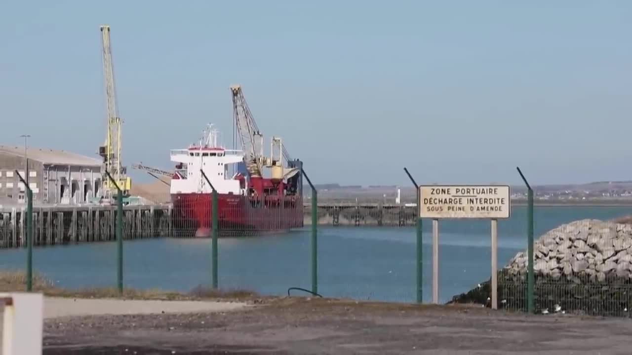 France intercepts Russia-bound cargo ship 'Baltic Leader' in the English Channel