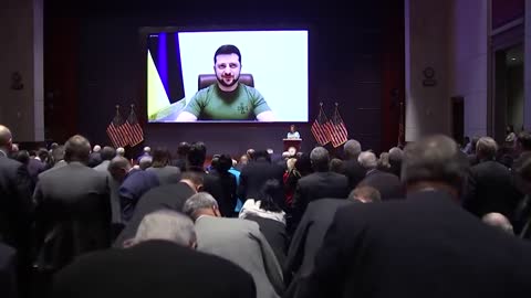 'Glory to Ukraine'_ Zelensky gets standing ovation and cheers from US Congress