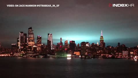 SAD, New York: Eksplozija transformatora u Queensu osvjetlila horizont grada