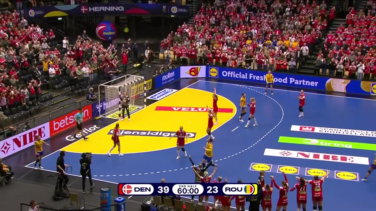 Denmark vs Romania - Preliminary Round - 26th IHF Women's World Championship