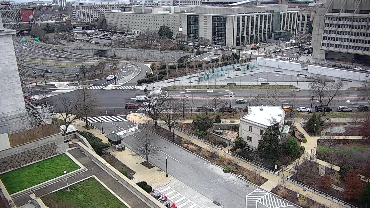 3165RHOBRFNorthwestRoofCourtyard_2021-01-06_10h24min43s783ms.mp4