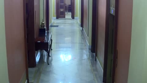 0263USCH02H227Hallway_2021-01-05_19h40min01s170ms.mp4