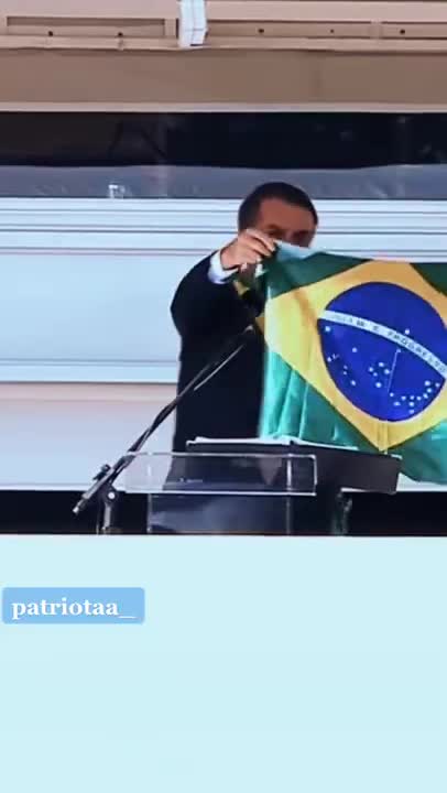ELEIÇÕES 2022: A ESQUERDA PIRA COM O BOLSOMITO.