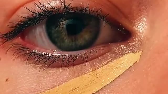 eye make-up