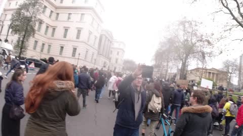 ALMOST MILLION PEOPLE PROTEST IN CENTRAL LONDON