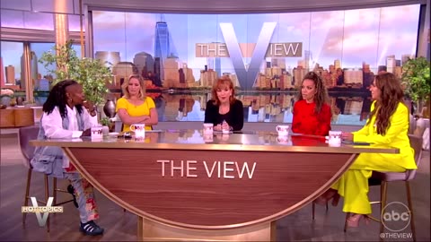 Kelly Bensimon Advises Women On Prenups | The View