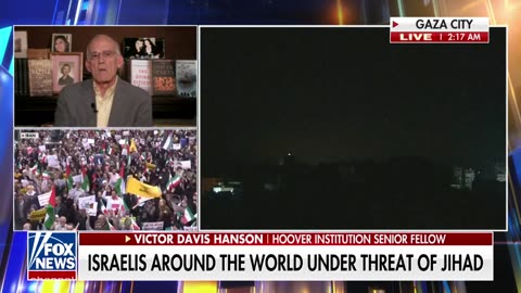 231013 Victor Davis Hanson sets the record straight for those who support Hamas.mp4