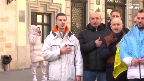 Ukrainian opera singers gather in Lviv for defiant rendition of the national