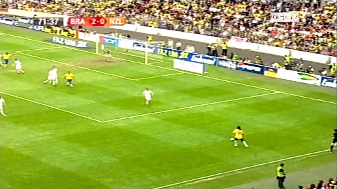 Brazil 2006 - Ronaldo, Ronaldinho, Kaka, Adriano, Roberto Carlos, Robinho vs New Zealand 4-0