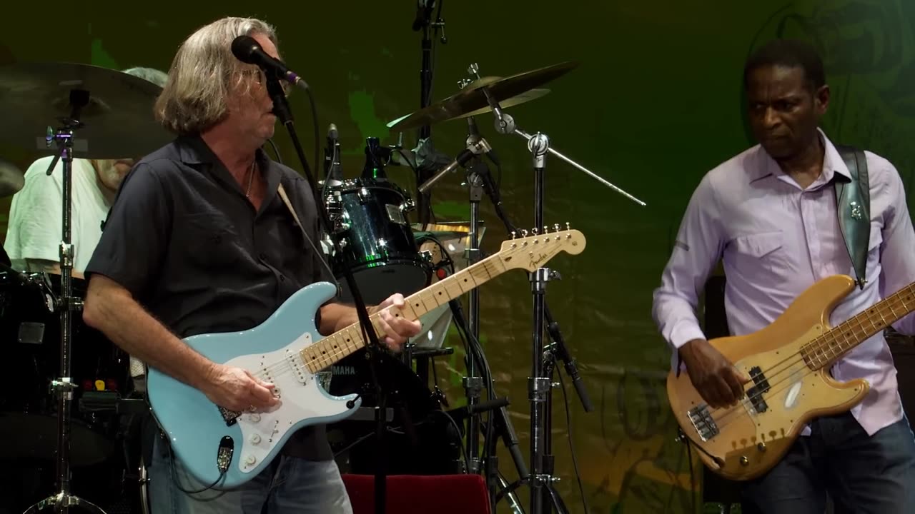 Eric Clapton - I Shot The Sheriff [Crossroads 2010] (Official Live Video)