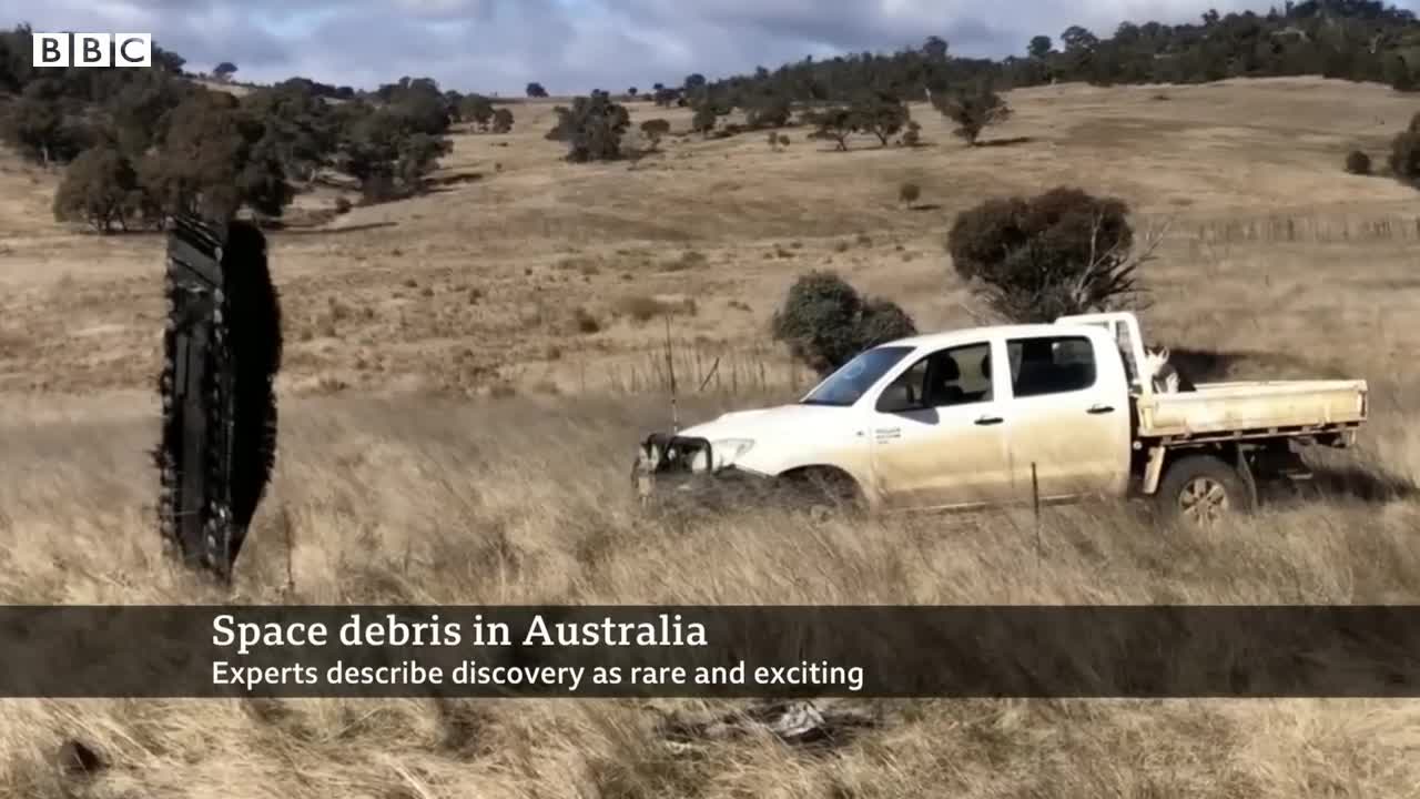 SpaceX capsule crashes to Earth in Australian field