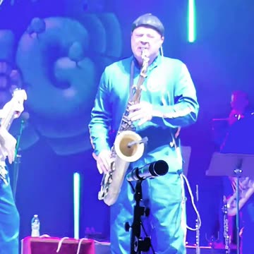 Kenni Holmen (Cory Wong) - LIVE @ The Eastern (Short 6)